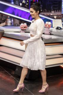 Vanessa Hudgens feet photo thumbnail