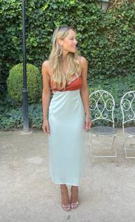 Vanessa Huppenkothen feet photo thumbnail