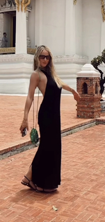 Vanessa Huppenkothen feet photo thumbnail