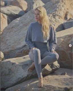 Vanessa Huppenkothen feet photo 4