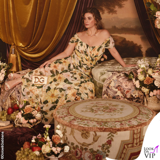 Vanessa Incontrada feet photo thumbnail