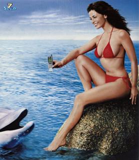 Vanessa Incontrada feet photo thumbnail