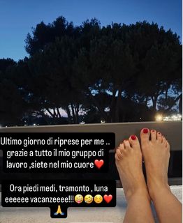 Vanessa Incontrada feet photo 1