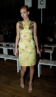 Vanessa Kirby feet photo thumbnail