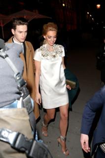 Vanessa Kirby feet photo thumbnail