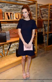 Vanessa Kirby feet photo thumbnail