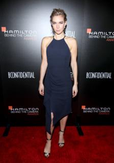 Vanessa Kirby feet photo thumbnail