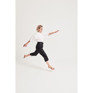 Vanessa Kirby feet photo thumbnail