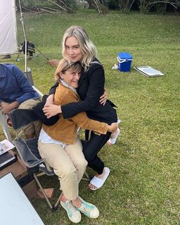 Vanessa Kirby feet photo thumbnail