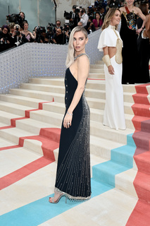 Vanessa Kirby feet photo thumbnail