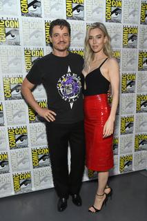 Vanessa Kirby feet photo thumbnail
