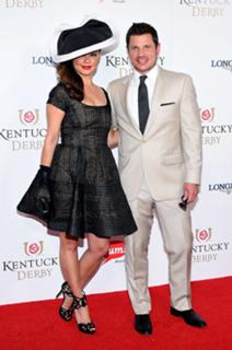 Vanessa Lachey feet photo thumbnail