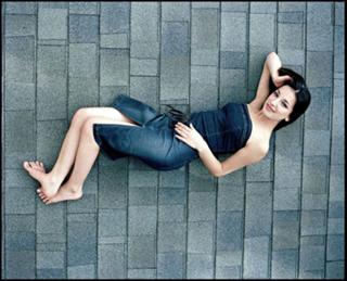 Vanessa Lengies feet photo thumbnail