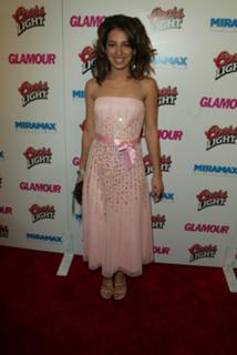 Vanessa Lengies feet photo thumbnail