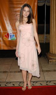 Vanessa Lengies feet photo thumbnail