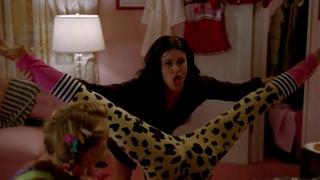 Vanessa Lengies feet photo thumbnail