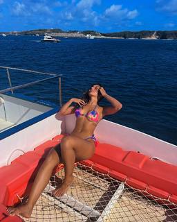 Vanessa Lopes feet photo 4