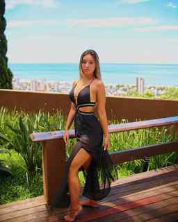 Vanessa Lopes feet photo 12