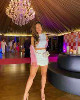 Vanessa Lopes feet photo 8