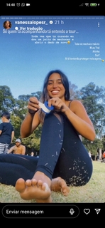 Vanessa Lopes feet photo 18
