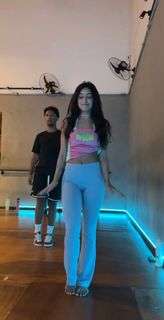 Vanessa Lopes feet photo 5