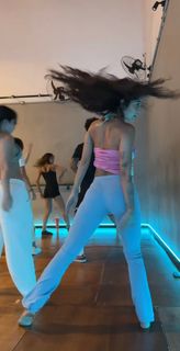 Vanessa Lopes feet photo 2