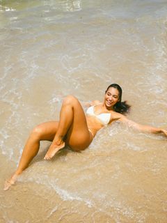 Vanessa Lopes feet photo 11