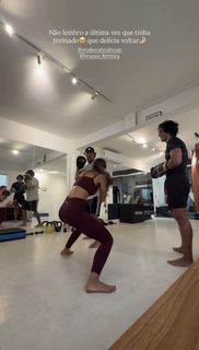 Vanessa Lopes feet photo 11