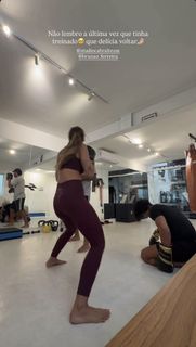 Vanessa Lopes feet photo 8
