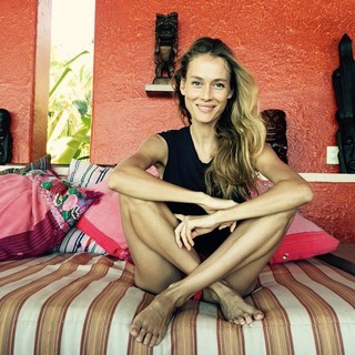 Vanessa Lorenzo feet photo 14