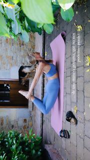Vanessa Lorenzo feet photo 10