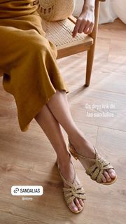 Vanessa Lorenzo feet photo 11