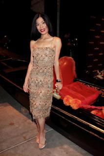 Vanessa Mae feet photo 5