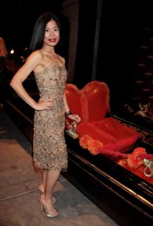 Vanessa Mae feet photo 4