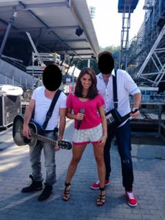 Vanessa Mai feet photo thumbnail
