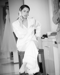 Vanessa Mai feet photo thumbnail
