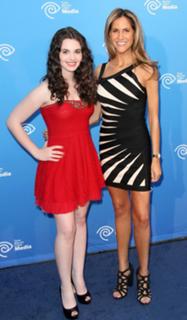 Vanessa Marano feet photo thumbnail