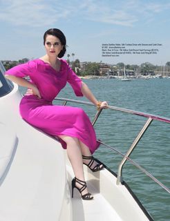 Vanessa Marano feet photo thumbnail