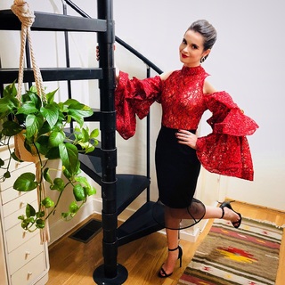 Vanessa Marano feet photo thumbnail
