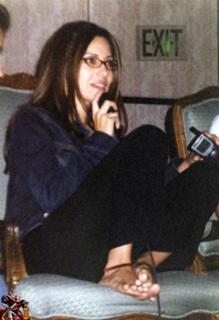Vanessa Marcil feet photo thumbnail