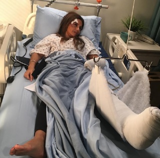 Vanessa Marcil feet photo thumbnail