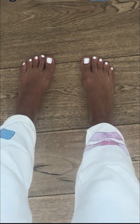 Vanessa Marcil feet photo thumbnail