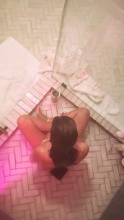 Vanessa Marcil feet photo thumbnail