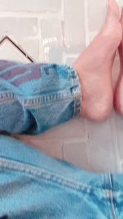Vanessa Marcil feet photo thumbnail