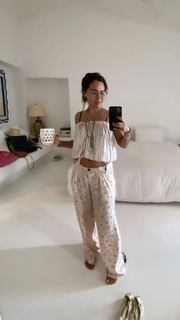 Vanessa Marcil feet photo thumbnail