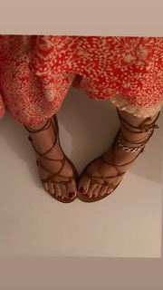 Vanessa Marcil feet photo thumbnail