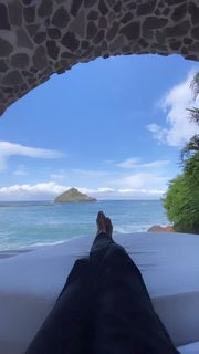 Vanessa Marcil feet photo thumbnail