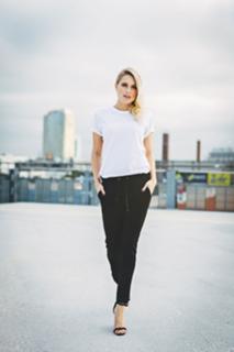 Vanessa Meisinger feet photo 8