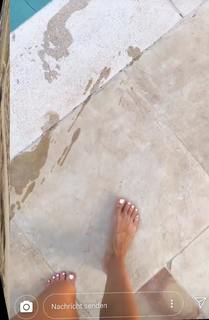 Vanessa Meisinger feet photo 13