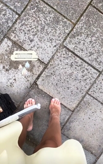 Vanessa Meisinger feet photo 9